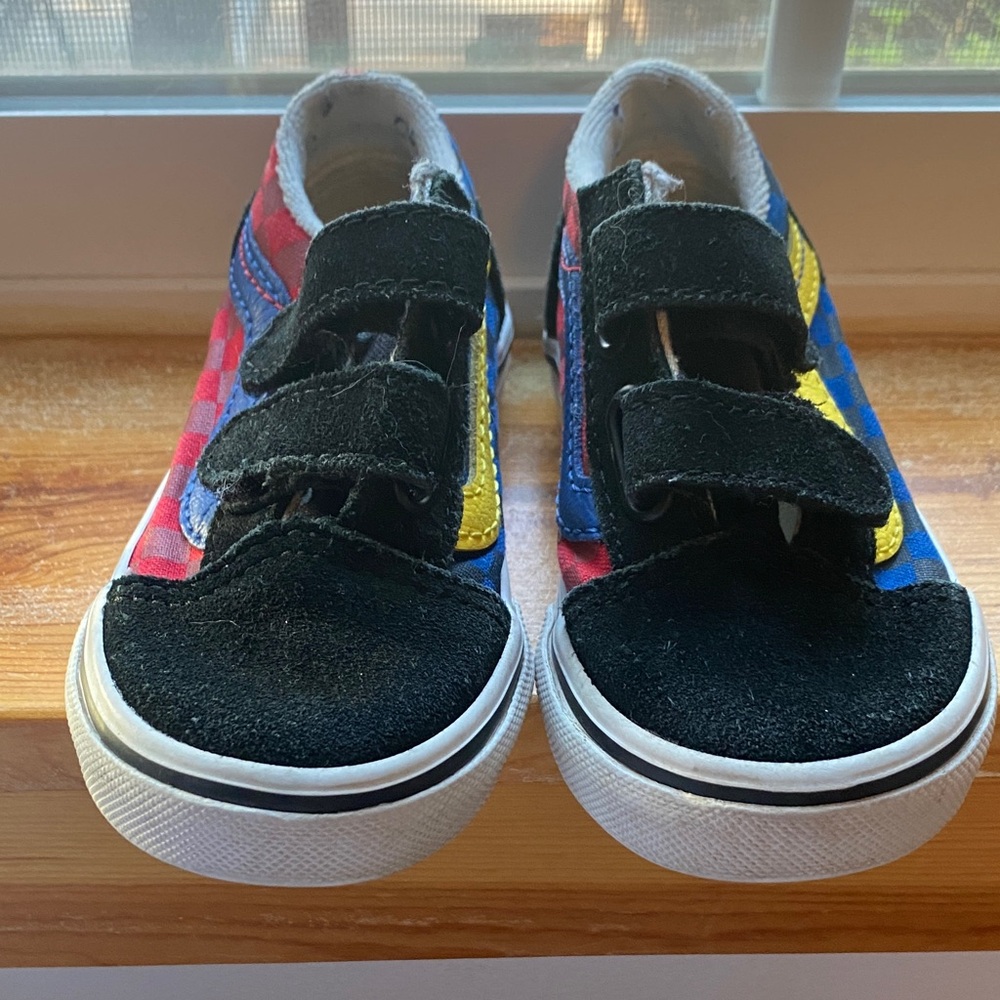 Vans: Colorful Kids Velcro Sneakers